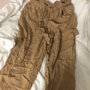LIGHT/TAN PANTS FROM AERIE